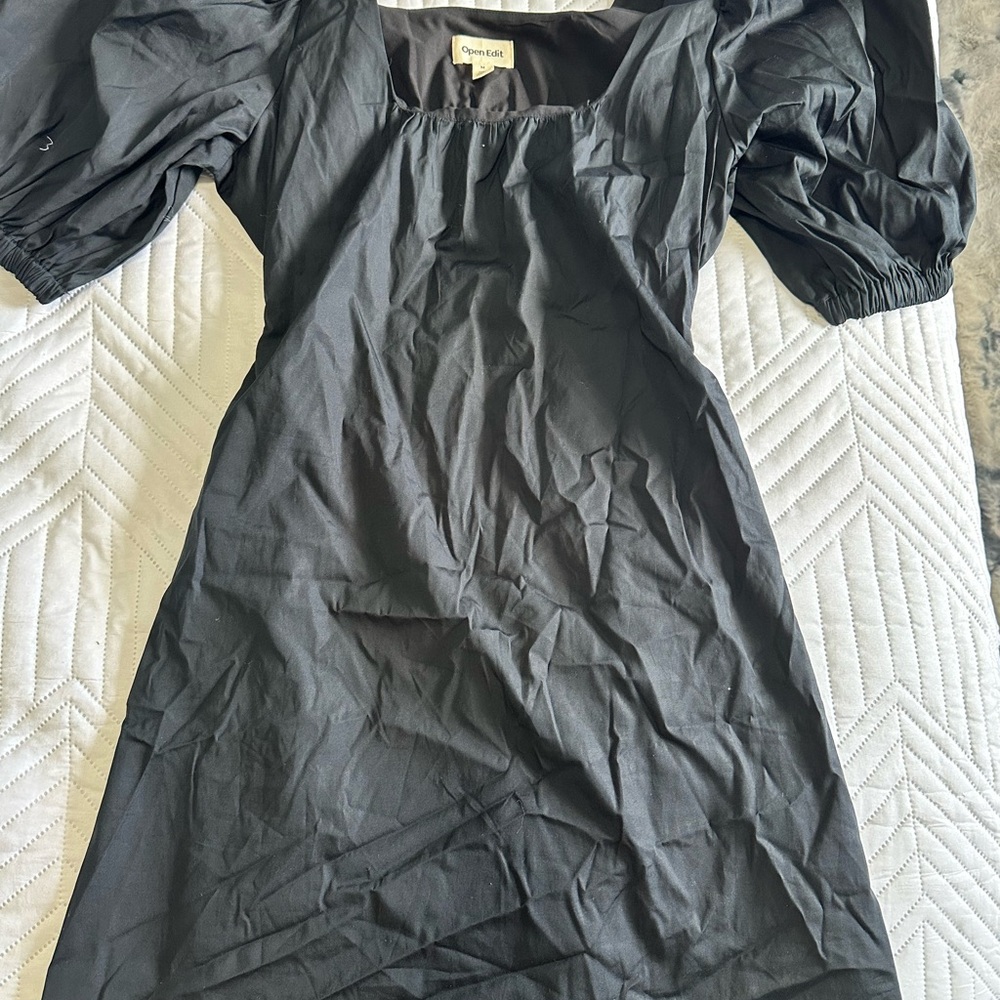 Elegant Black Puff Sleeve Dress